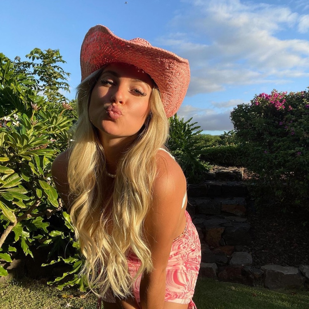 Princess Polly pink cowboy hat